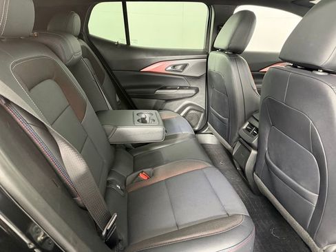 Used 2025 Chevrolet Equinox EV RS image 30