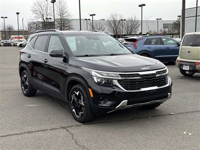 Used 2024 Kia Seltos EX