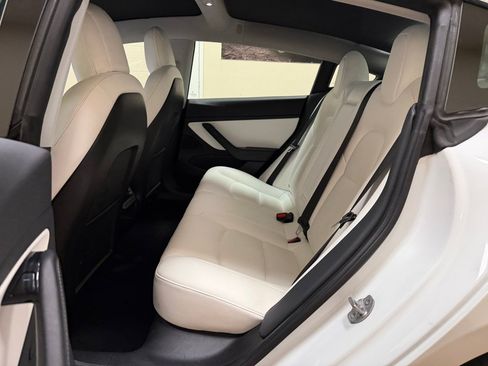 Used 2020 Tesla Model 3 Performance AWD/4WD image 21