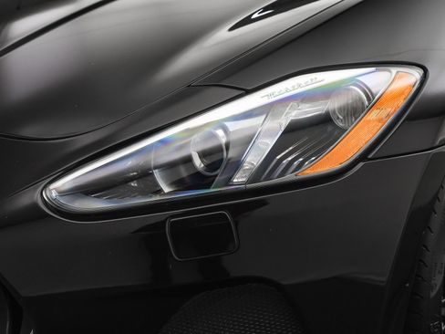 Used 2018 Maserati GranTurismo Sport image 28