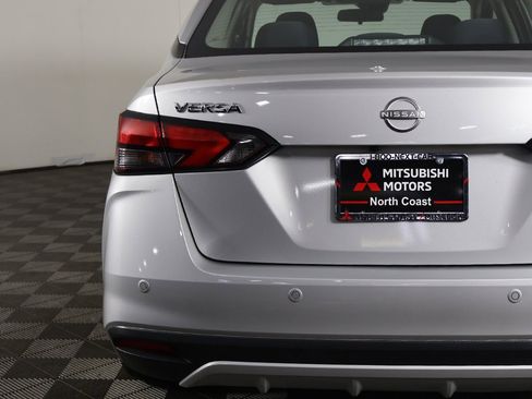 Used 2024 Nissan Versa SV w/ Trunk Package image 12