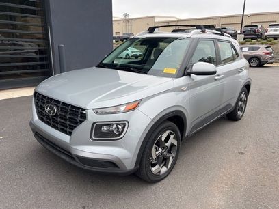 Used 2021 Hyundai Venue SEL w/ Premium Package