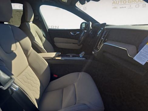New 2026 Volvo XC60 T8 Core w/ Climate Package AWD/4WD image 15