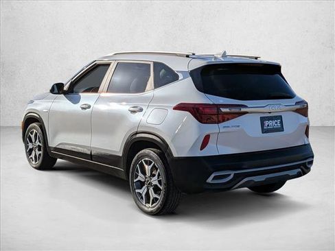 Used 2022 Kia Seltos EX image 7