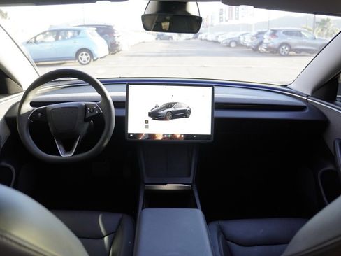 Used 2024 Tesla Model 3 Standard Range image 19