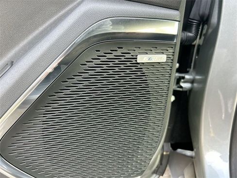 New 2025 Chevrolet Traverse LT w/ Enhanced Driving Package image 25