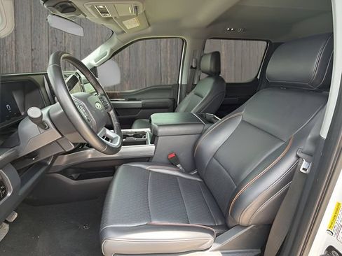 Certified 2025 Ford F350 Lariat AWD/4WD image 20