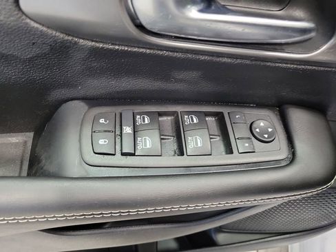 New 2026 Chrysler Voyager LX image 14