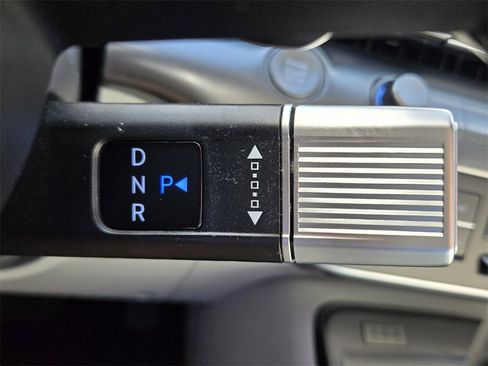 Used 2024 Hyundai Kona SEL w/ Convenience Package image 18