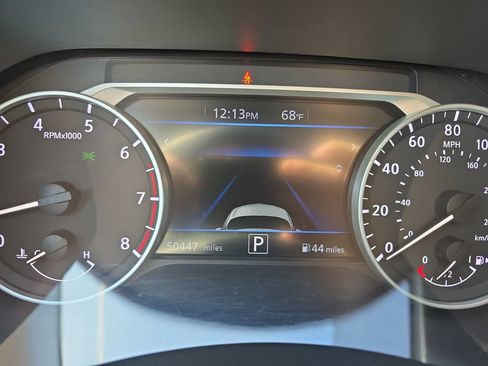 Used 2023 Nissan Sentra SV FWD image 14