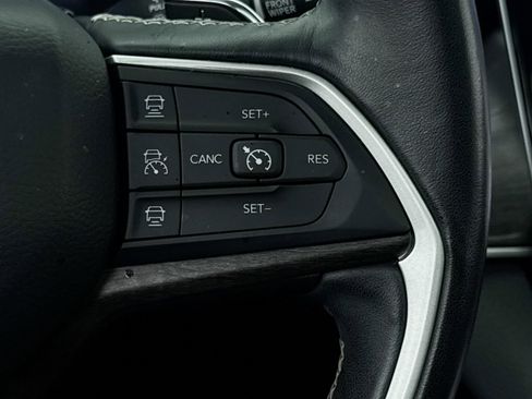 Used 2021 Jeep Grand Cherokee L Limited image 24