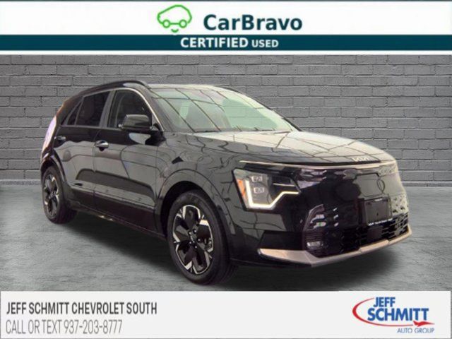 Used 2023 Kia Niro Wave w/ Wave Preserve Package FWD image 1