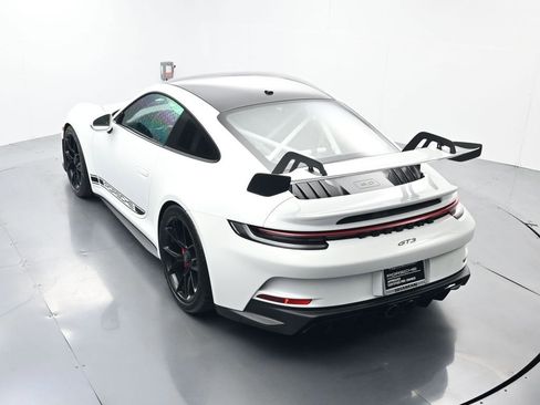 Certified 2022 Porsche 911 GT3 image 41