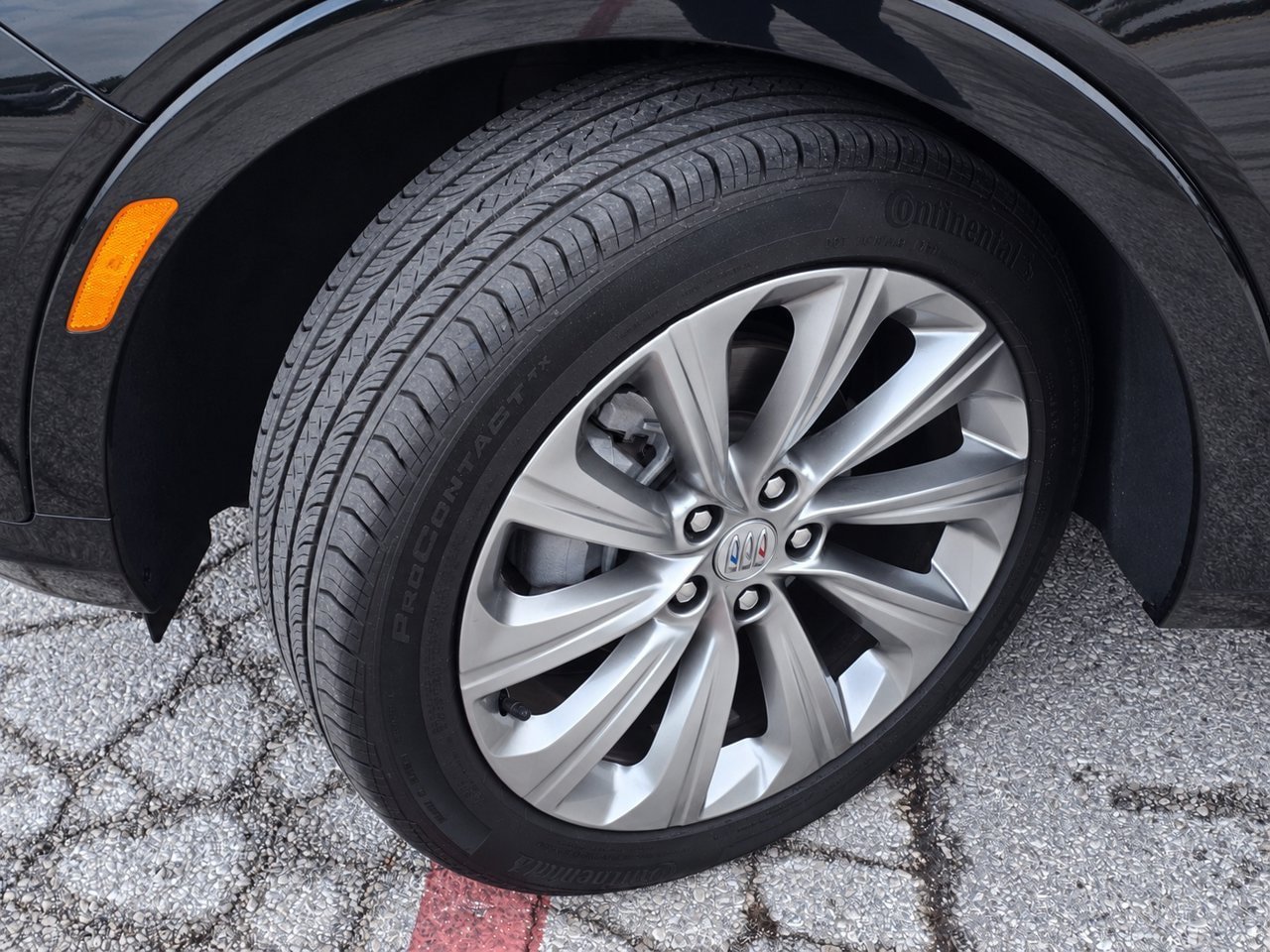 Certified 2025 Buick Envista Preferred FWD image 11