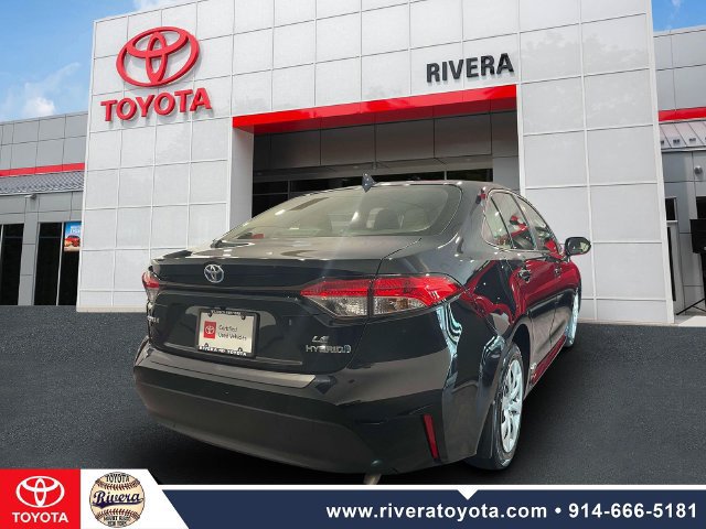 Certified 2024 Toyota Corolla LE AWD/4WD image 6