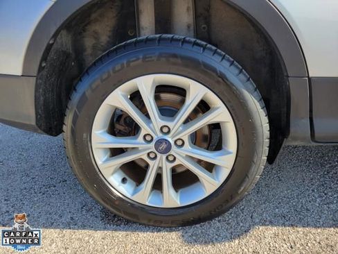 Used 2018 Ford Escape SE AWD/4WD image 5