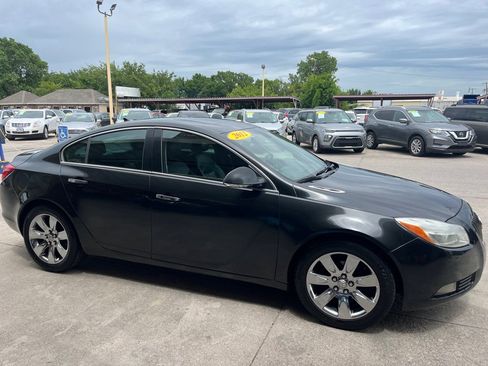 Used 2012 Buick Regal Premium image 8
