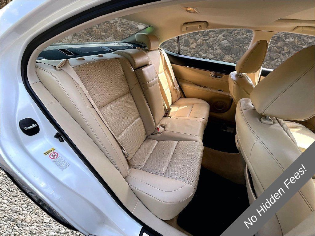 Used 2014 Lexus ES 350 w/ Luxury Package FWD image 23