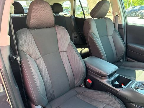 Used 2021 Subaru Outback Premium AWD/4WD image 32
