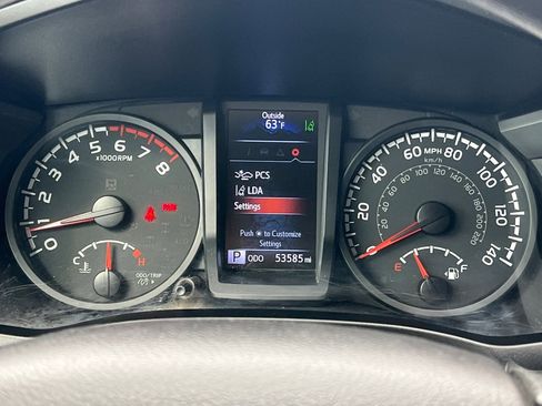 Certified 2022 Toyota Tacoma SR image 26