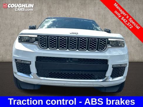 Used 2023 Jeep Grand Cherokee L Summit AWD/4WD image 4