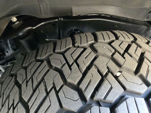 Used 2024 Toyota 4Runner SR5 Premium w/ Moonroof Package image 18