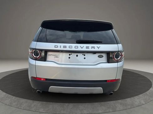 Used 2019 Land Rover Discovery Sport HSE image 6