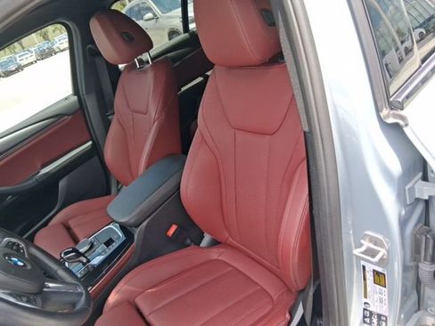 Used 2025 BMW X4 xDrive30i w/ Premium Package AWD/4WD image 11