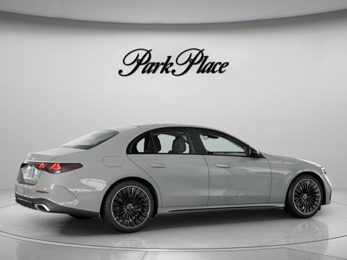 New 2026 Mercedes-Benz E 350 Sedan image 23