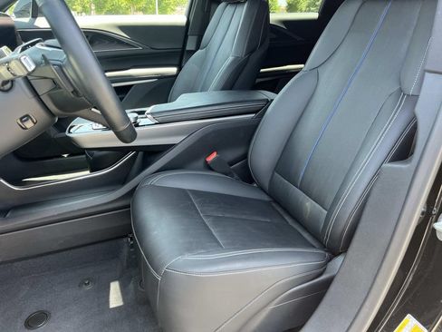 Certified 2024 Cadillac Lyriq Sport RWD image 23