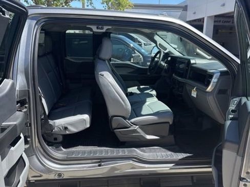 Used 2024 Ford F350 XL w/ XL Chrome Package image 12