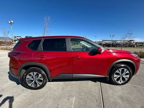 Used 2023 Nissan Rogue SV AWD/4WD image 7