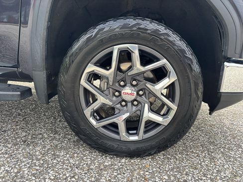 Used 2022 GMC Sierra 1500 SLT w/ SLT Premium Plus Package image 24