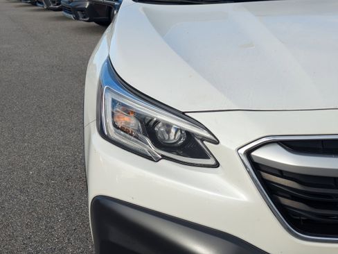 Certified 2022 Subaru Outback Touring w/ Tech Package 3 image 10