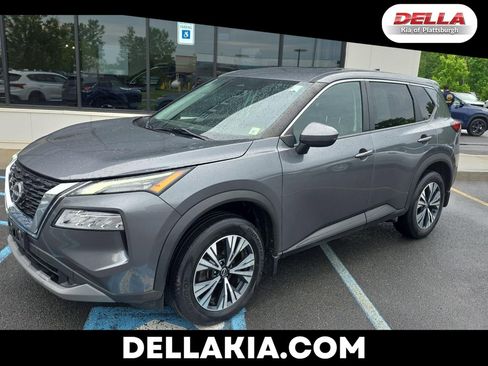 Used 2022 Nissan Rogue SV AWD/4WD image 1