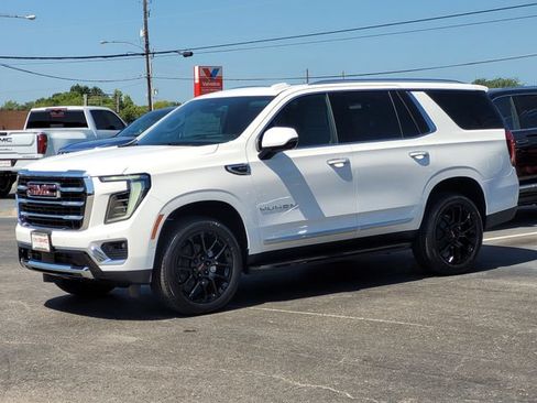 New 2026 GMC Yukon Elevation w/ Elevation Premium Package RWD image 3