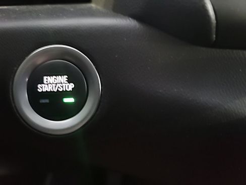 Used 2019 GMC Terrain SLT image 18