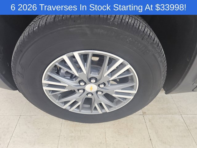 Used 2026 Chevrolet Traverse LT w/ Driver Confidence Package FWD image 29
