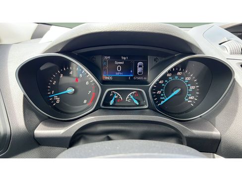 Used 2016 Ford Escape SE AWD/4WD image 15