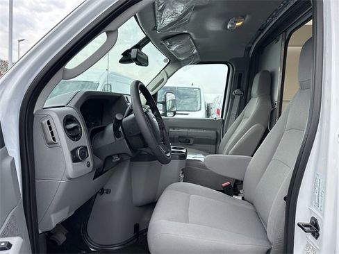 New 2026 Ford E-350 and Econoline 350 Super Duty w/ Power Equipment Group image 32