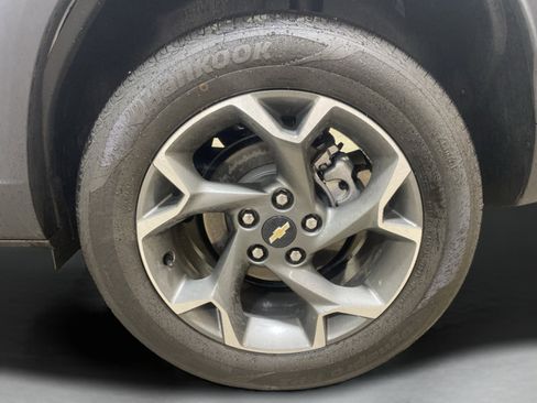Used 2024 Chevrolet Trax LT image 9