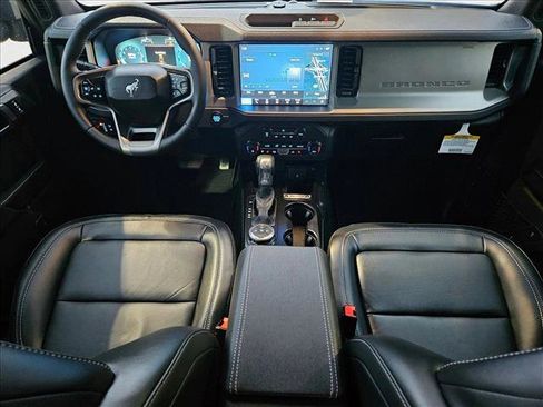 New 2025 Ford Bronco Outer Banks image 15