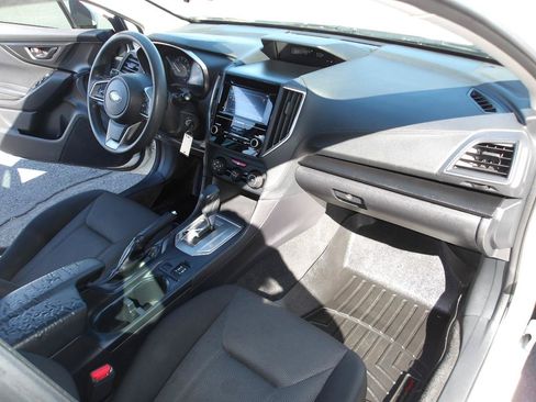 Used 2018 Subaru Impreza 2.0i Premium w/ Eyesight & BSD & Rcta AWD/4WD image 14