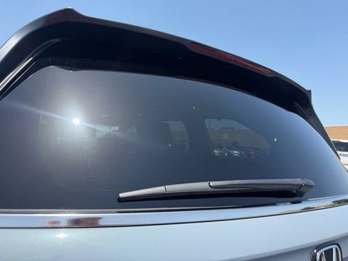 Used 2025 Honda Odyssey Touring image 18