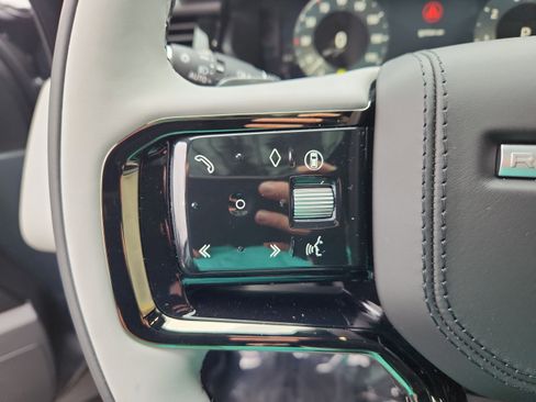 Certified 2026 Land Rover Range Rover Velar S image 19