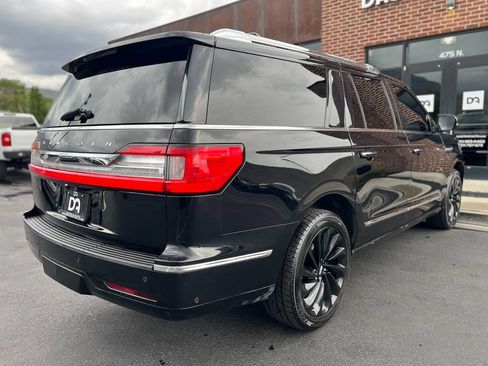 Used 2021 Lincoln Navigator L Reserve AWD/4WD image 35