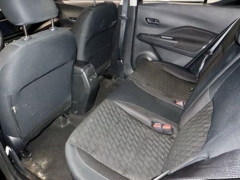 Certified 2023 Nissan Kicks SV image 21