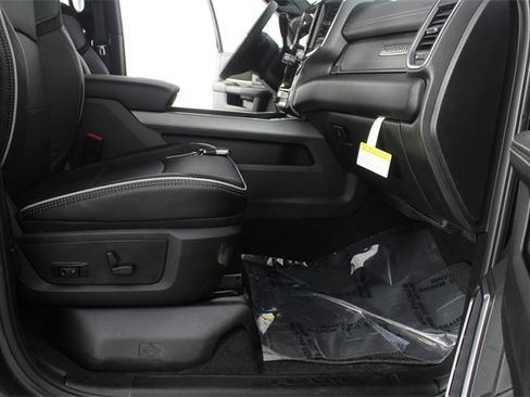 New 2026 RAM 2500 Laramie w/ Sport Appearance Package image 20