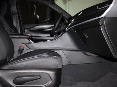 Certified 2024 Jeep Grand Cherokee L Laredo image 5