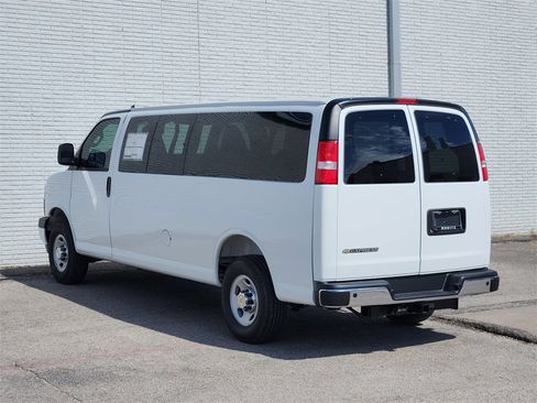 New 2025 Chevrolet Express 3500 LT w/ LT Preferred Equipment Group image 3